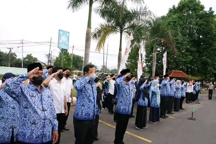 UPACARA PERINGATAN DIRGAHAYU KE - 77 REPUBLIK INDONESIA DI RSJ MUTIARA SUKMA